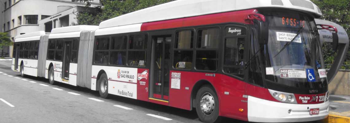 São Paulo libera transporte de bikes em “ônibus sanfona”