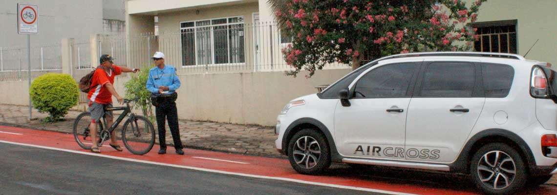 Multa para quem estaciona em ciclovia será gravíssima